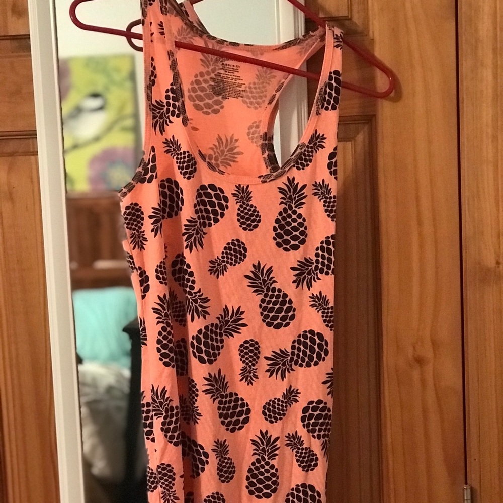 Robbed pineapple tank